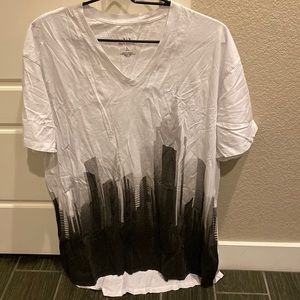 white pullover for man